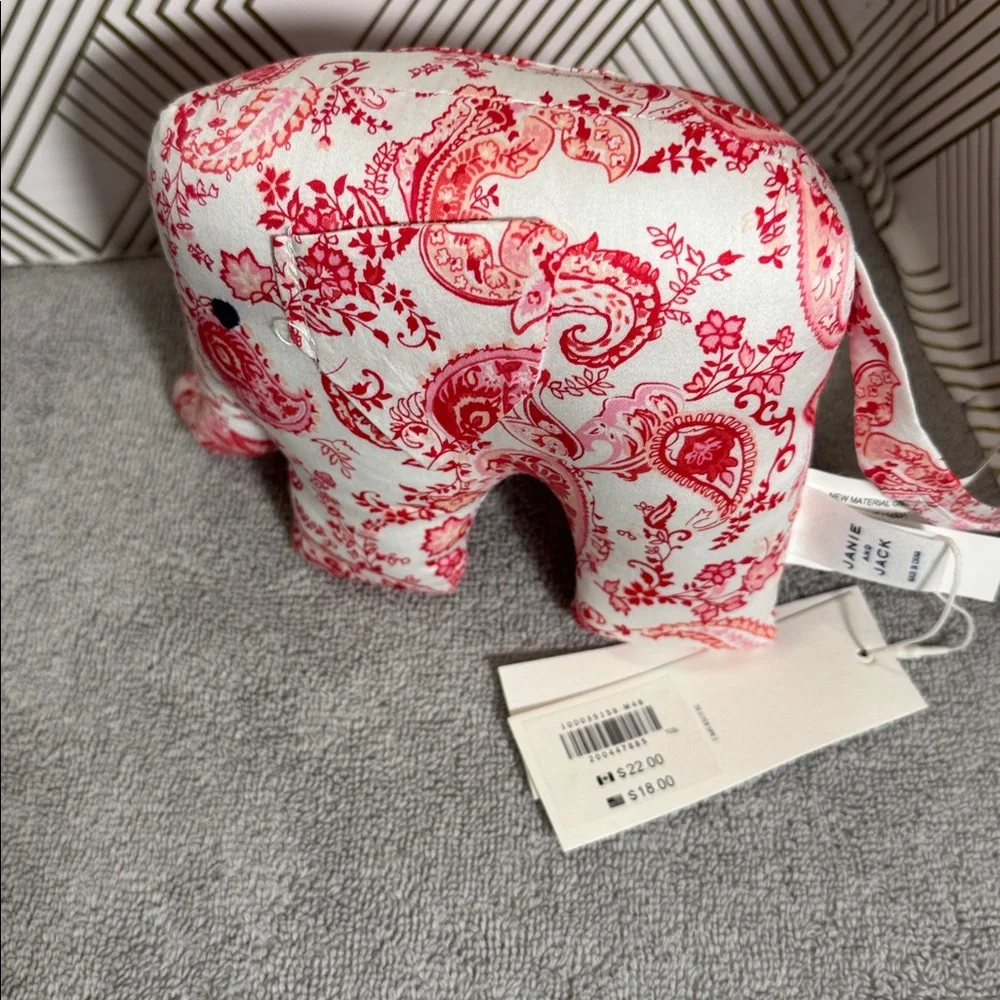 Janie and Jack hat‎ NWT White bucket Hat with bow and pleats and elephant rattle
